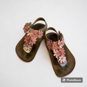 Maggie & Zoe Toddler Sandals Size 6